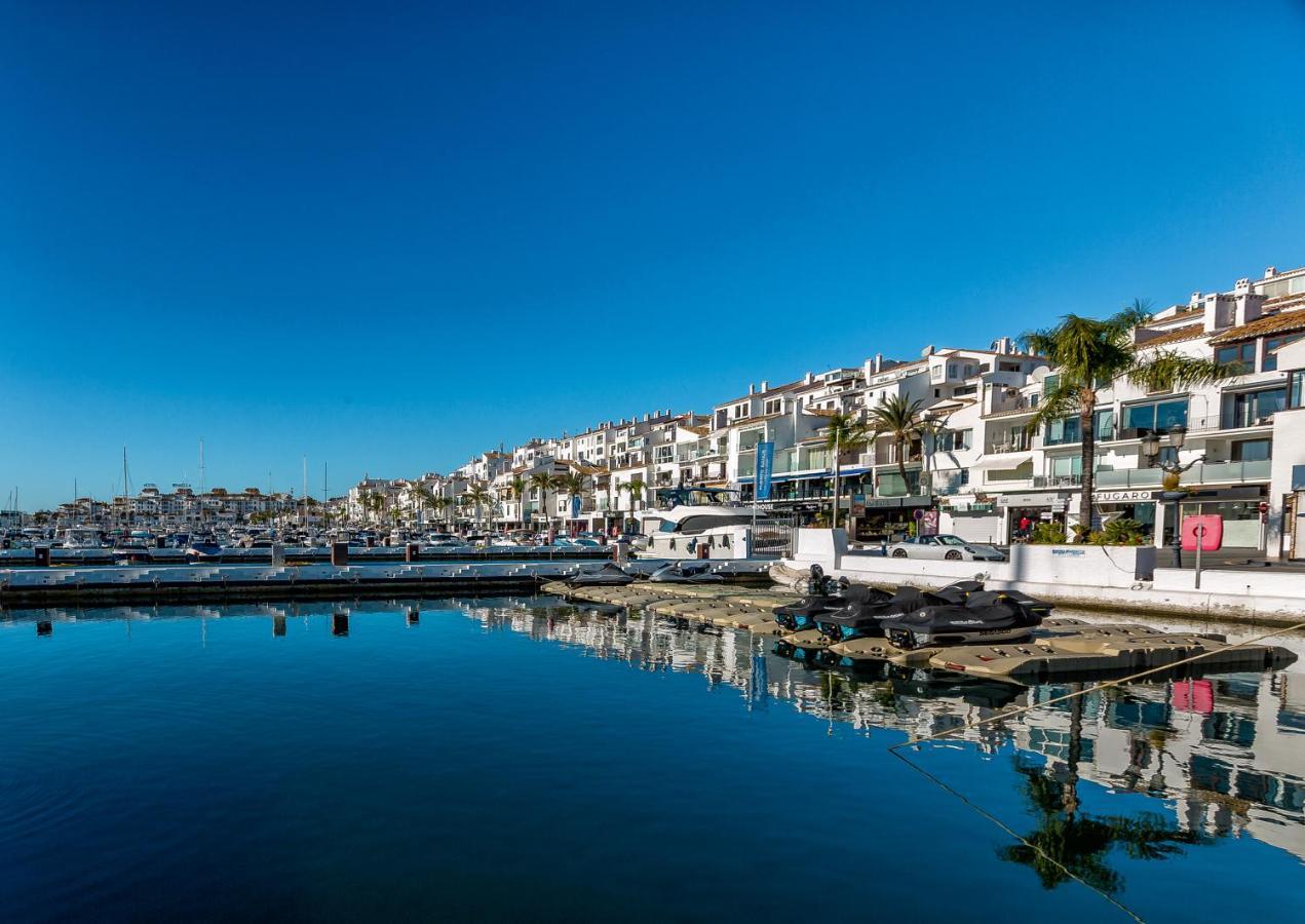 Апартаменты Front Line Penthouse Puerto Banus With Sea Views Марбелья Экстерьер фото