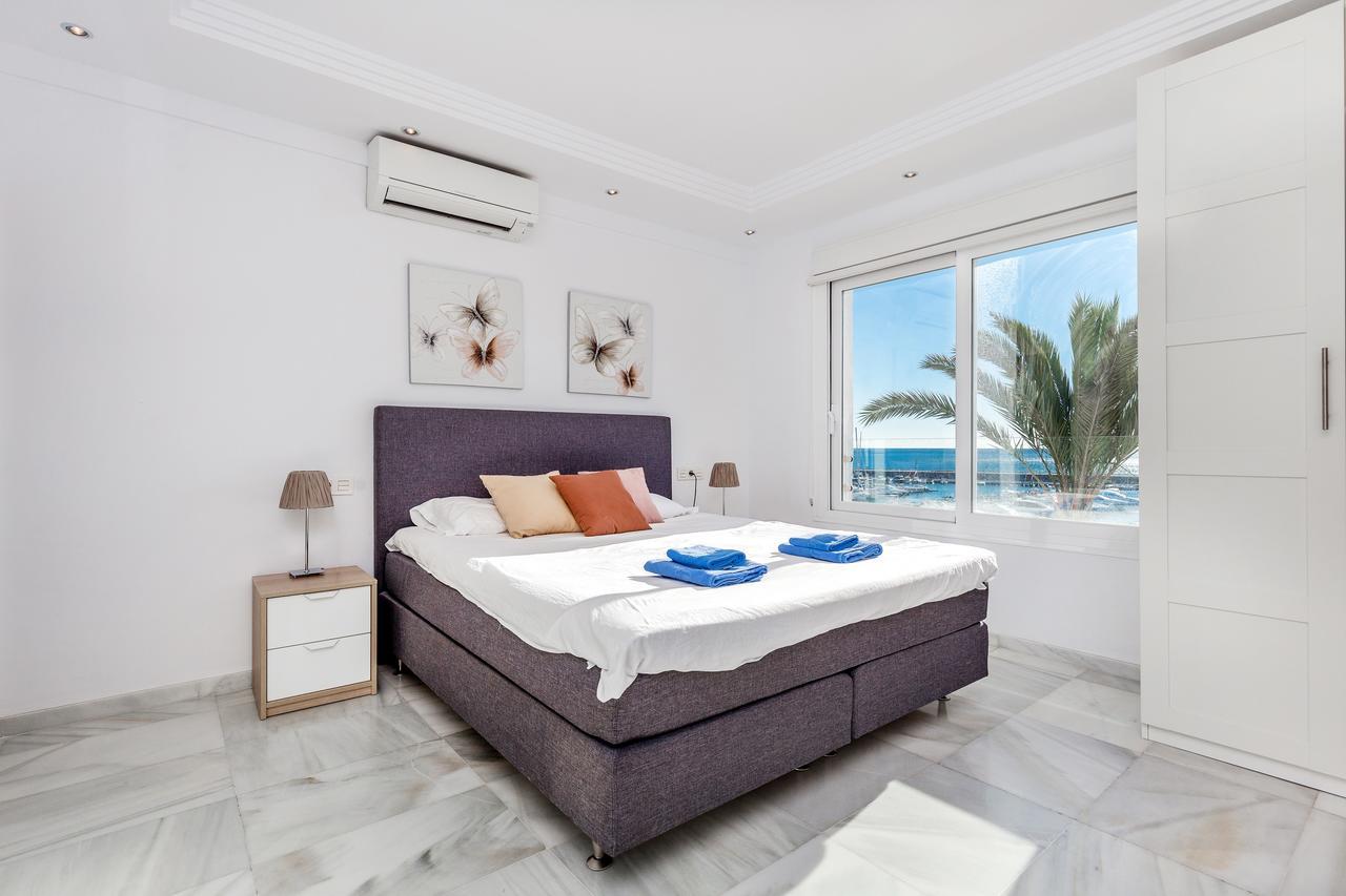 Апартаменты Front Line Penthouse Puerto Banus With Sea Views Марбелья Экстерьер фото