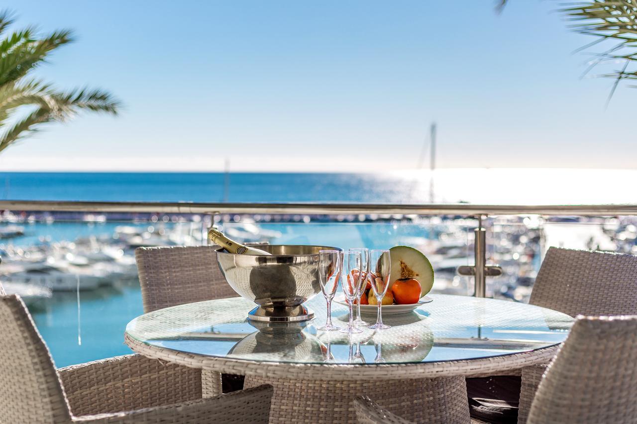 Апартаменты Front Line Penthouse Puerto Banus With Sea Views Марбелья Экстерьер фото
